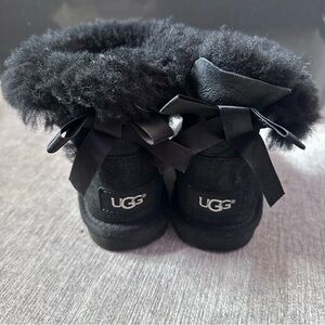 UGG Black Mini Bow Shearling Boots for Girls
